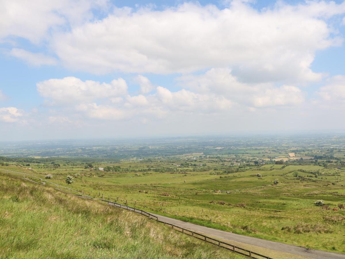 Slieve Gallion Cottage Марафелт Экстерьер фото